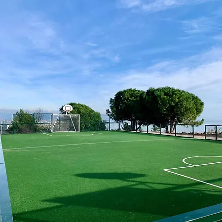 2 Pièces, Moderne Et Lumineux Avec Piscine En Résidence Privée